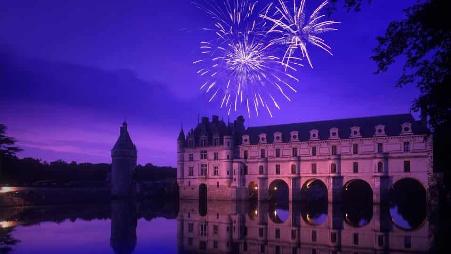 法国谢尔河上的舍农索城堡