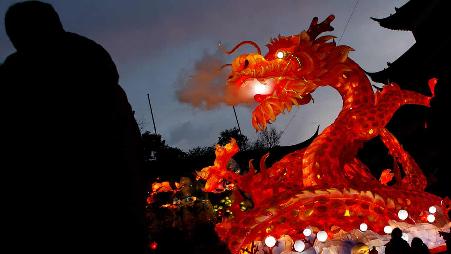 上海，豫园，龙灯