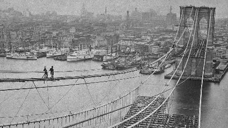 1883年在建设中的布鲁克林大桥，美国纽约