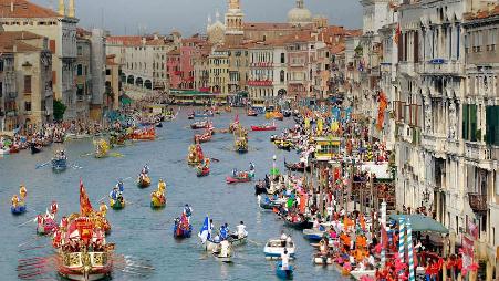 威尼斯赛船节