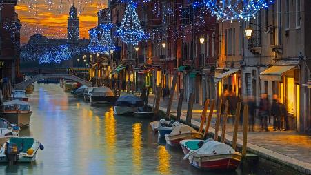 浪漫不夜城，玻璃岛。探访世界一流玻璃手工艺