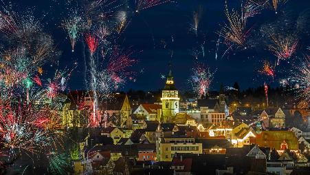 3,2,1…新年快乐!