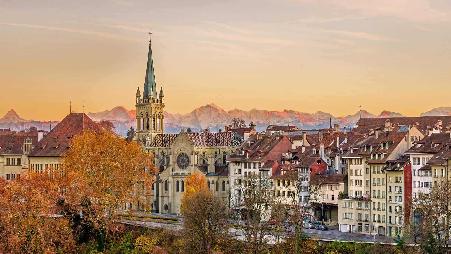 参观伯尔尼的老城