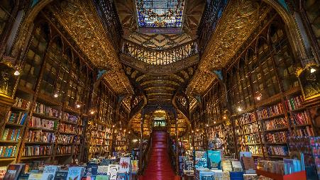 来自法国卡拉克国家公园卡拉克德恩沃的里欧岛