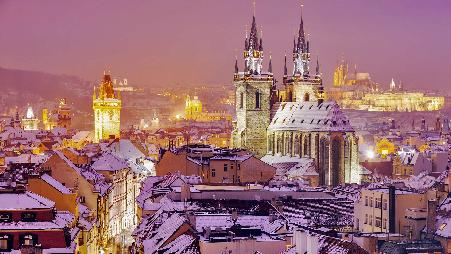 雪后的布拉格，捷克共和国
