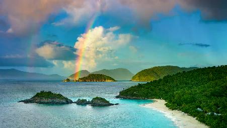 彩虹之下的某个地方