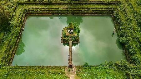 静水流深的传说