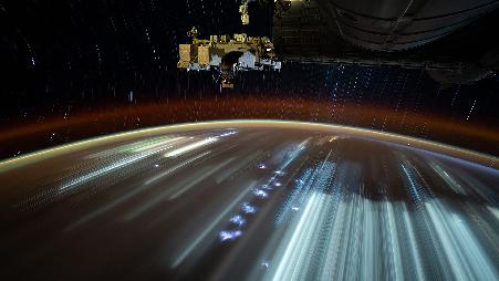 离开地球的第一步