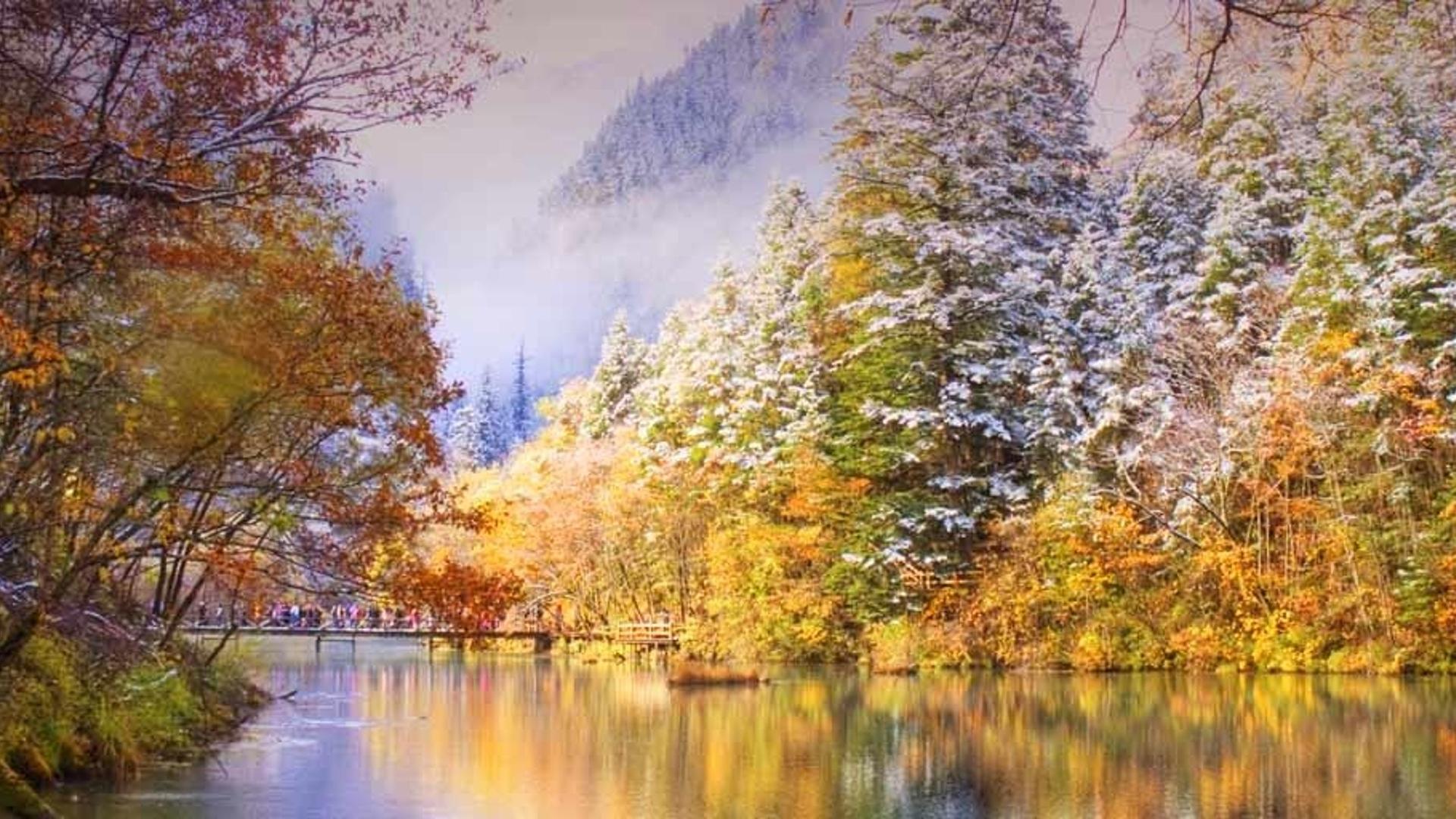 深秋时分的九寨沟