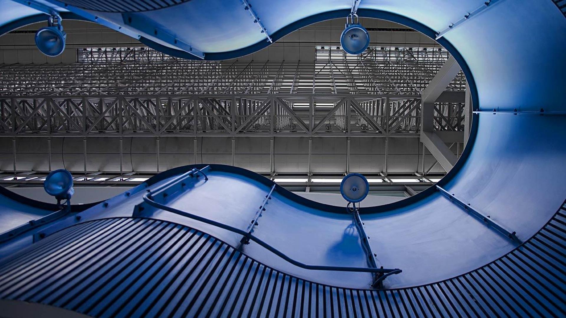 日本京都站入口的天花板