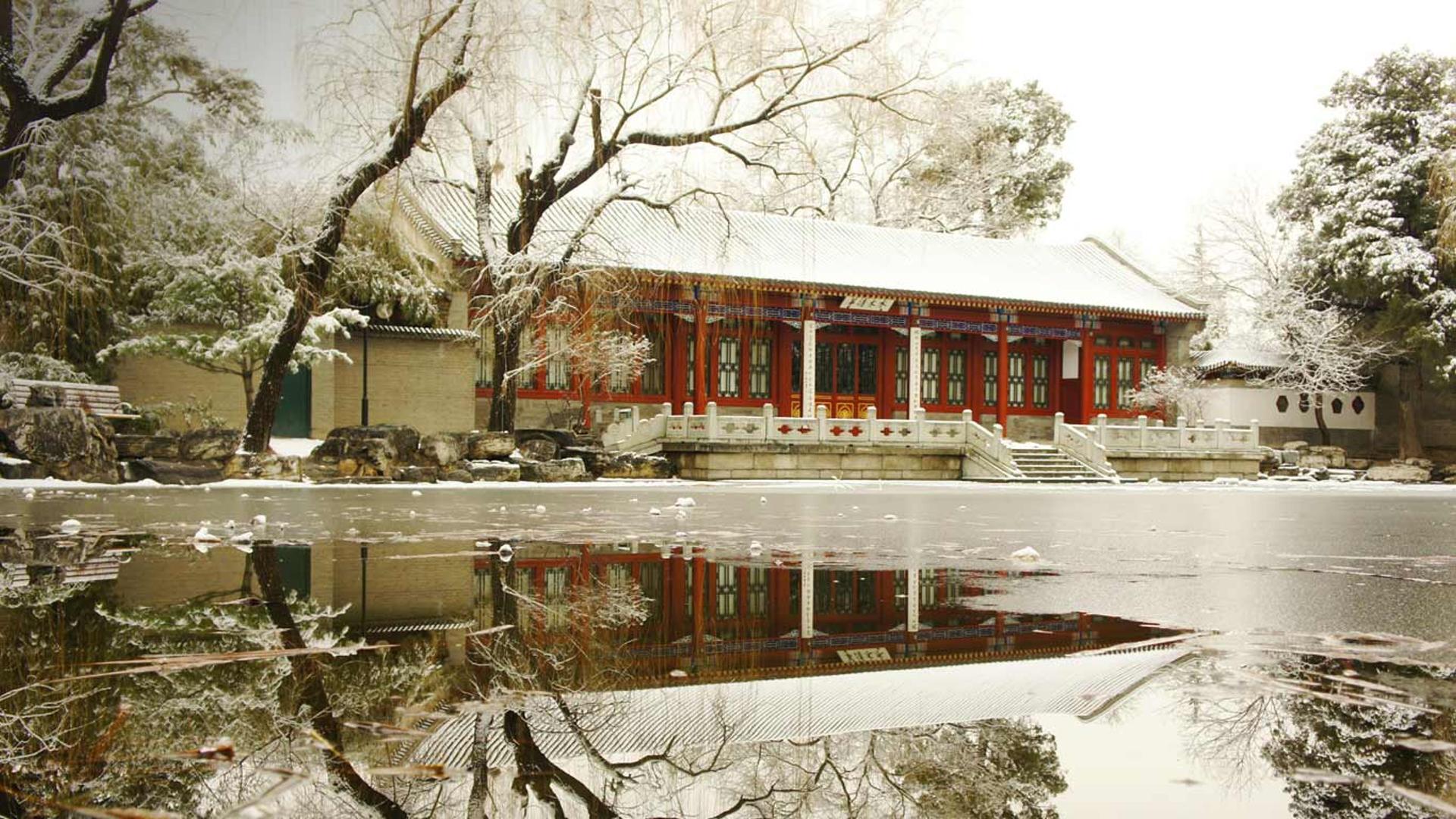 北京市清华大学，水木清华荷花池